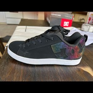 Women’s Sz 10 DC Shoe Co Sneakers. Black with Rainbow accent